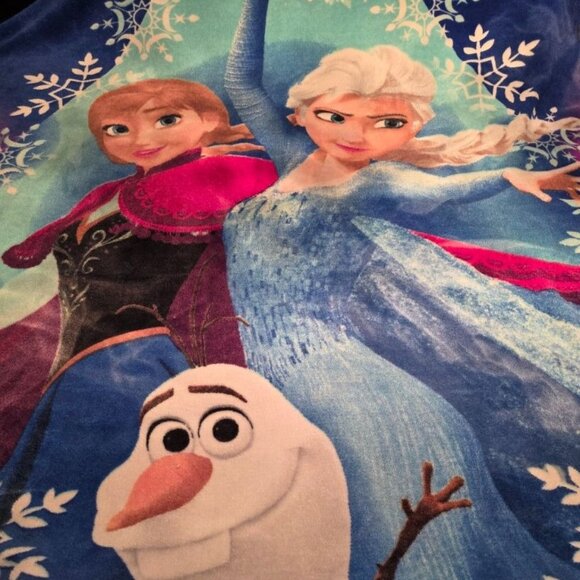 Disney Frozen Plush Fleece Blanket – Elsa, Anna & Olaf Winter Snowflake Throw | - Picture 1 of 7